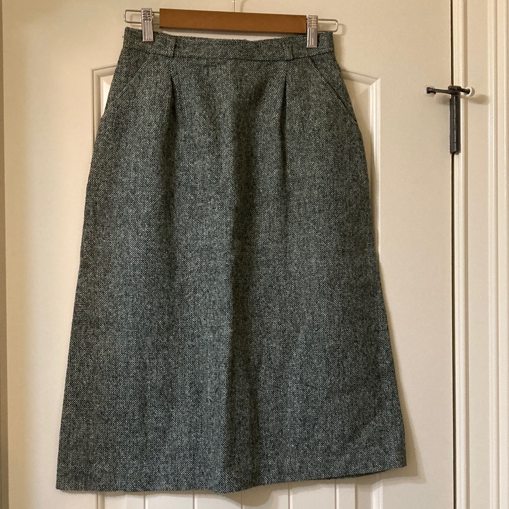 Bobbie Brooks Green Wool Skirt